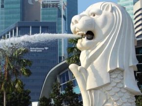 
La cité-Etat de Singapour, qui organise cette semaine sur son territoire le plus grand salon aéronautique en Asie, a accueilli 