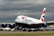 
Un membre d équipage de British Airways a été découvert nu en train de danser dans les toilettes de la classe Affaires pendan